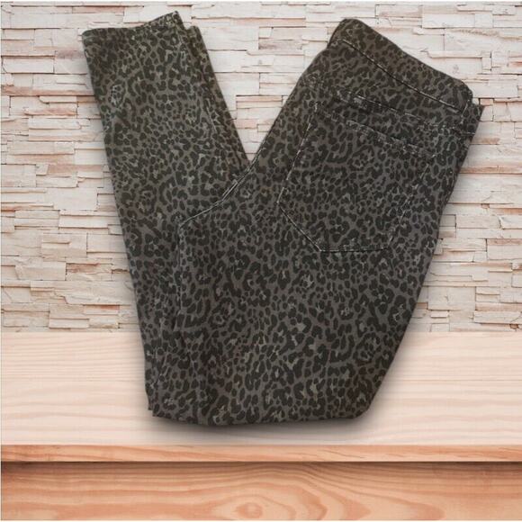 Gap 1969 Leopard Print Sky High Rise Vintage Slim Jeans Women's Size 31x26 EUC - Picture 1 of 4